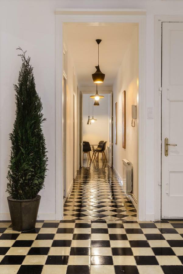 Apg Carrer Nou 10 Apartment Girona Luaran gambar