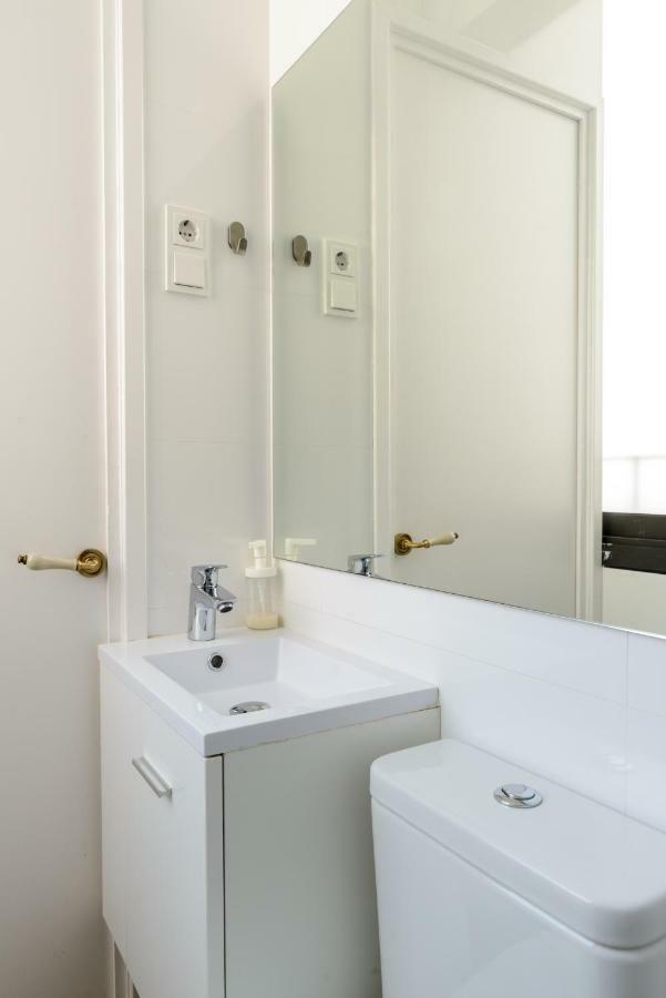 Apg Carrer Nou 10 Apartment Girona Luaran gambar