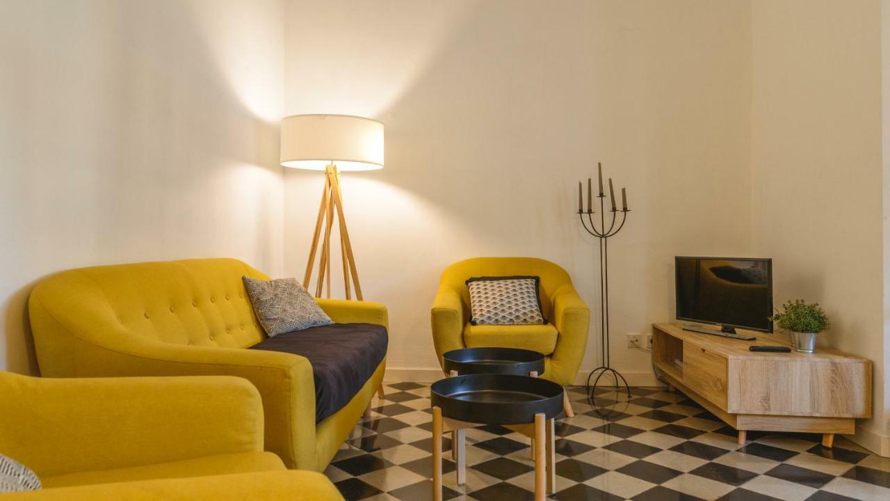 Apg Carrer Nou 10 Apartment Girona Luaran gambar